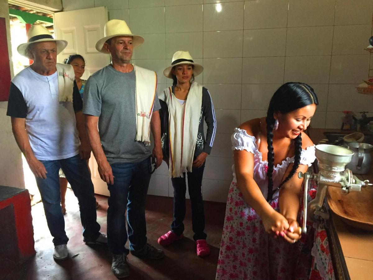 Finca Del Cafe - Casa Typica Santa Rosa de Cabal Eksteriør bilde